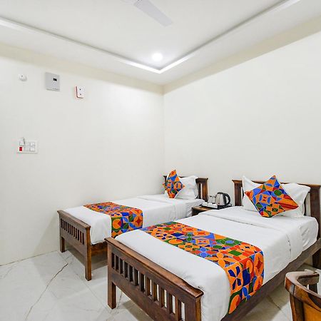 Fabhotel Ssr Ikon Suites - Nr Hyderabad Central University, Kondapur Zewnętrze zdjęcie