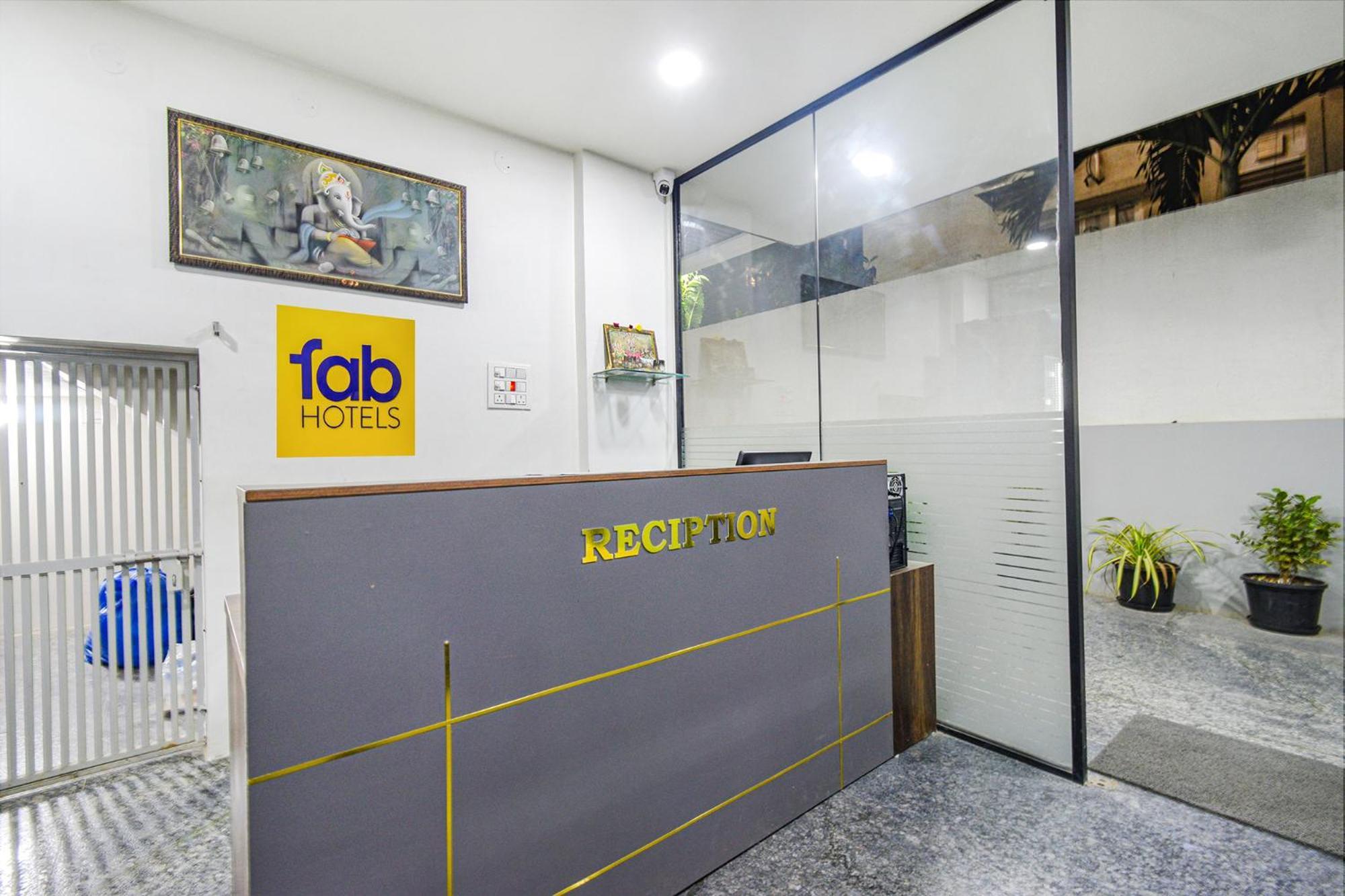 Fabhotel Ssr Ikon Suites - Nr Hyderabad Central University, Kondapur Zewnętrze zdjęcie