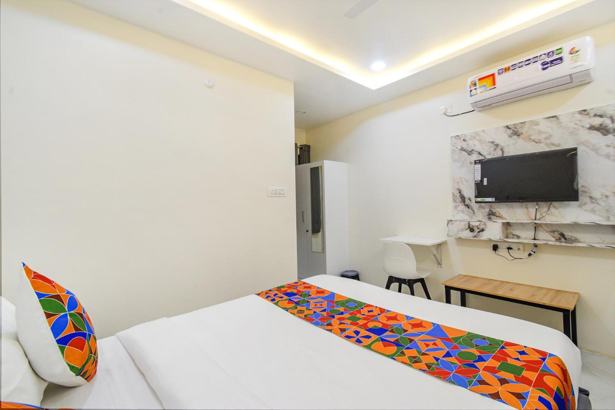 Fabhotel Ssr Ikon Suites - Nr Hyderabad Central University, Kondapur Zewnętrze zdjęcie