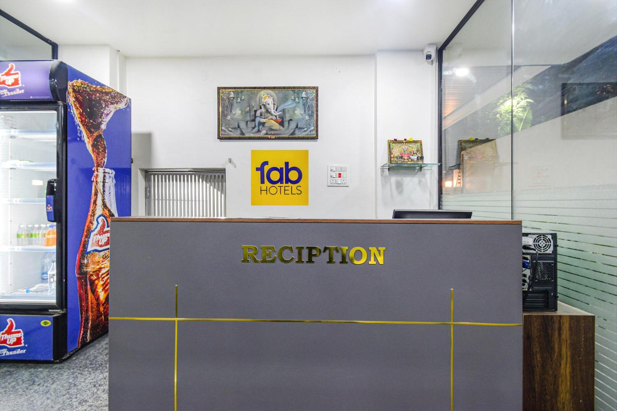 Fabhotel Ssr Ikon Suites - Nr Hyderabad Central University, Kondapur Zewnętrze zdjęcie