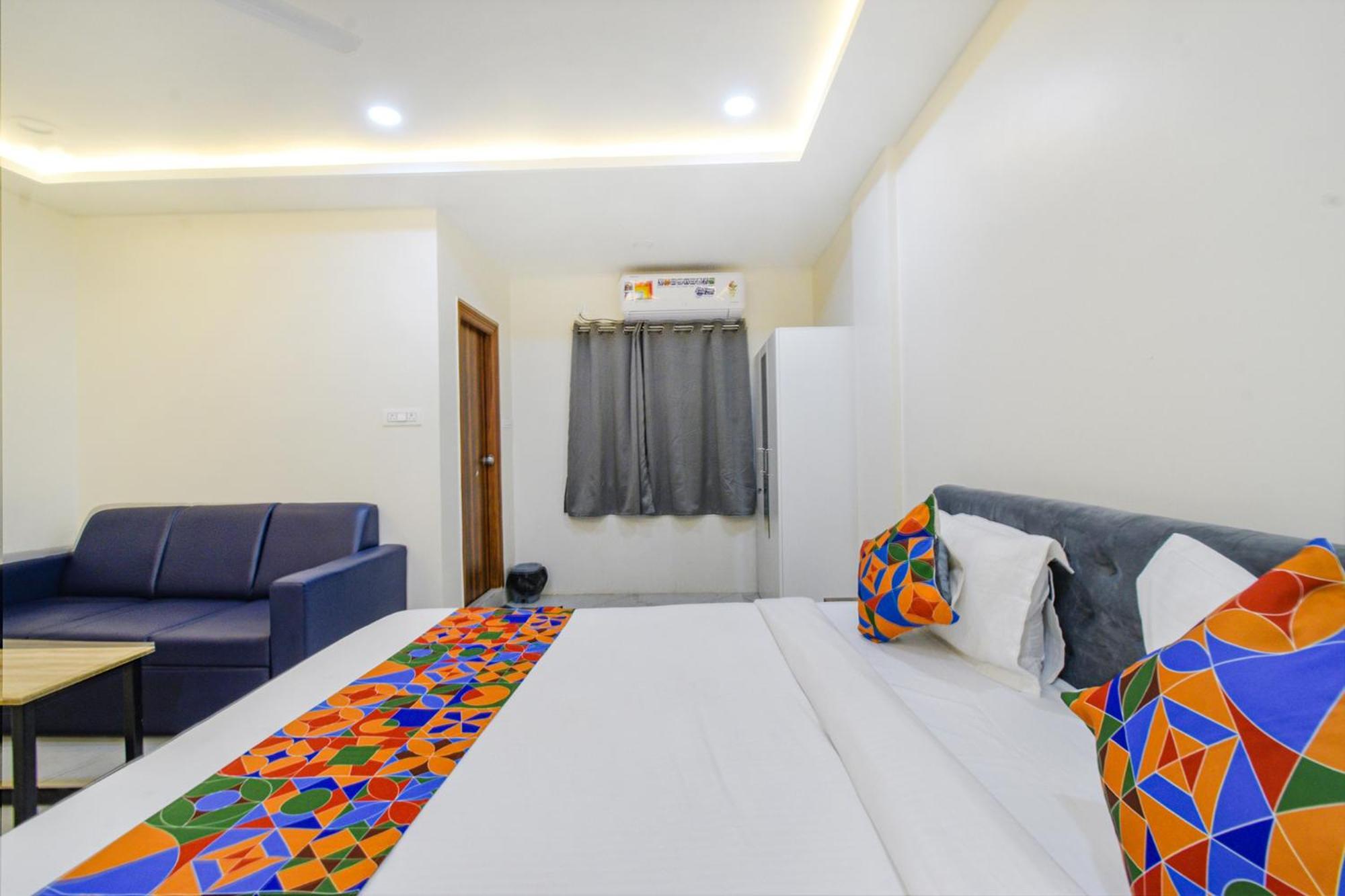 Fabhotel Ssr Ikon Suites - Nr Hyderabad Central University, Kondapur Zewnętrze zdjęcie