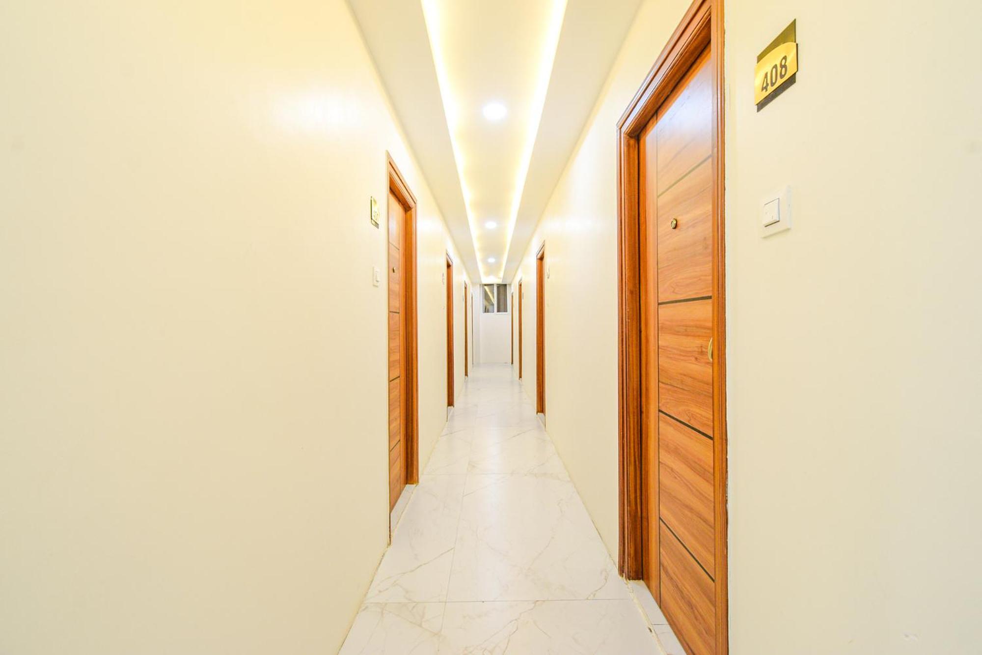 Fabhotel Ssr Ikon Suites - Nr Hyderabad Central University, Kondapur Zewnętrze zdjęcie